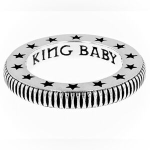 SOLD OUT! KING BABY STUDIO. COIN-EDGE STACKABLE RING SILVER & STARS ENGRAVED LIP